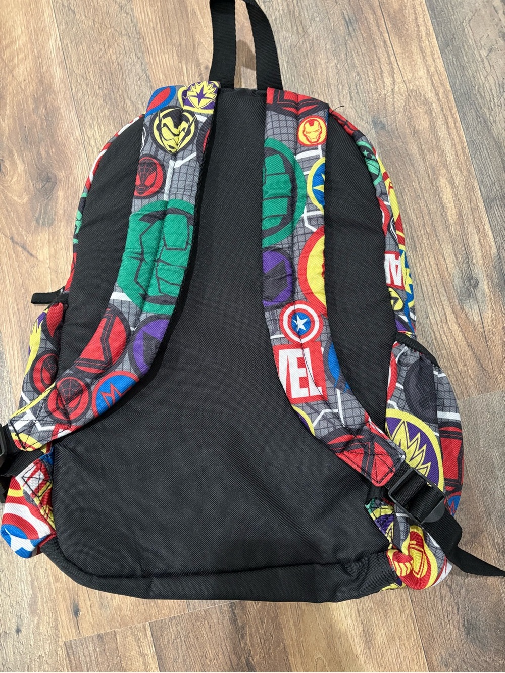 NWOT Marvel Avengers Kids Backpack - Picture 2 of 3